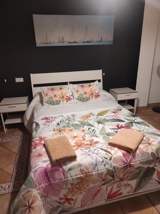 ka Sánchez vecindario Apartman Vecindario  Kültér fotó